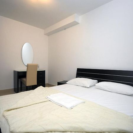 Apartments Anita Будва Экстерьер фото